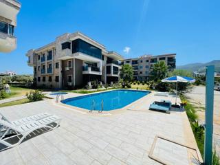 Davutlar Milli Park’a Yakın Elit Güvenlikli Havuzlu Otoparklı Sitede 2+1 90m2 Arakat Daireler