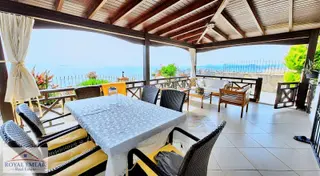 Muğla Boğaziçi Panoramik Deniz Manzaralı Satılık Villa
