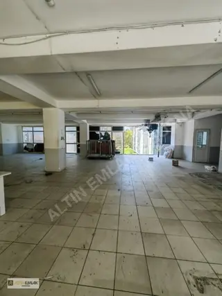 Bağcılar 15 Temmuz Da Kiralık 240 M2 Kullanışlı İşyeri Dükkan