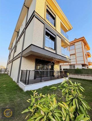 Ayrancıların Gözdesi İnönü'de Lüks Satılık 5+1 Triplex Villa
