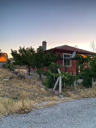 Gödene De Satılık 464 M2 İmarlı Arsa İçi Full Yapılı