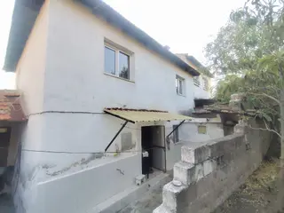 Havran Çamdibi Köyün De 260 M2 Arsa İçerisinde Doğa İle İç İçe Geniş Bahçeli Satılık Köy Evi.....