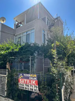 Didim Merkezde Müstakil Ev