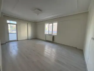 Öz Gaye Emlaktan Develi Aşık Seyrani Mahallesinde Satılık Sıfır Daire