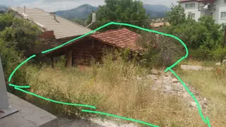 Beyşehir Çetmi De Satılık Kargır Ev Ve Arsası