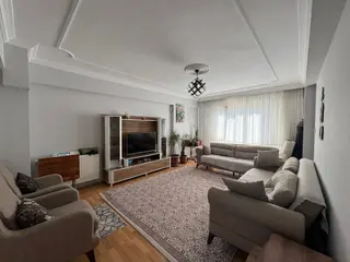 Kuzey Emlak'tan Soma Kafeler Sokağında Satılık Dükkan Üstü Geniş Dubleks Daire!