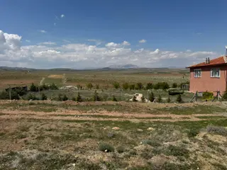 Mir Grup'dan Meram Bayat Mahallesinde Hatunsaray Yoluna Cephe İmarlı Arsa