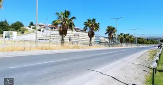 Avm Bolgesınde 20/40 Imarlı Yatırıma Cok Uygun 4500 M2 ( 18-23 Arası Vıllalık )satılık Fırsat Arsa