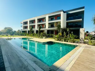 Emsalsiz Havuzlu Site İçerisinde 2+1 117 M2 İkiz Villa