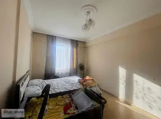 Oflaz Emlaktan Satılık Merkezde 3+1