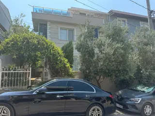 Gaziemir Beyazevler De Satılık Villa