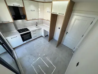 Alfa Gayrimenkul'den Altınkum'da İçi Ultra Lux Tadilat Yağılı Ebeveyn Banyolu 3+1 Daire