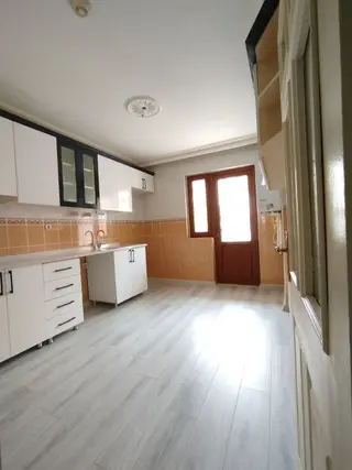Bademlik Mahallesi'nde Ferah Ve Geniş 4+1 Daire!