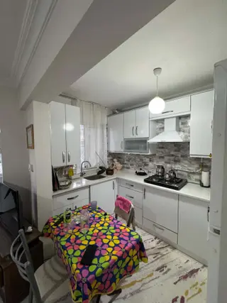 Uncubozköy Mahallesinde 2+1 Masrafsız Ara Kat Fırsatı
