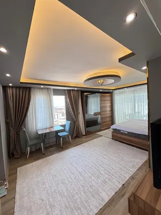 Metin Gayrimenkulden Akdeniz Çankaya Mahallesinde Deniz Manzaralı 2+1