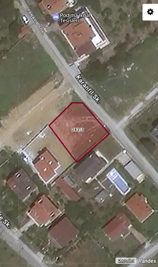 Remax Necati Kurt / Çatalca Yalıköy'de Plaja Çok Yakın Villa Arsası