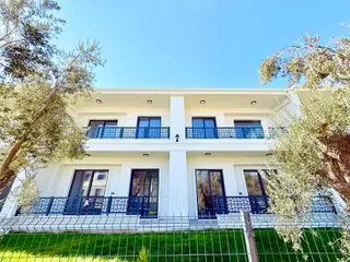 ▶ ▶ Akçay Körfez'den Bahçe Kullanımlı Ön Cephe 1+1 Sıfır Satılık Daire