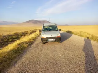 Afyonkarahisar Sultandağı Yenikarabag Köyü 3000 M2yolluarsa