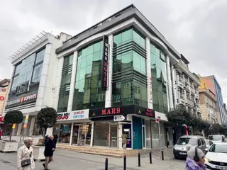 Güneşli'de Merkezi Konumda Satılık 3 Yıldızlı Otel Videolu İlan