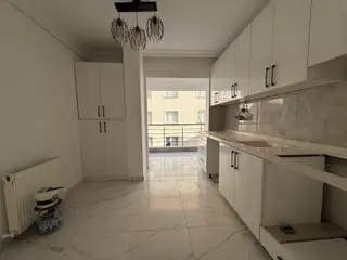 Esertepe Dilek Cami Yakını Kat Konumunda 3+1 Yapılı Daire!