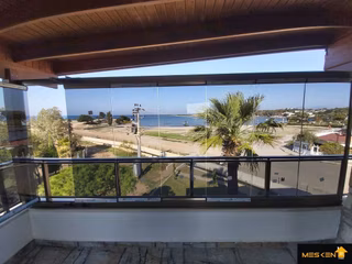 Didim Mavişehir'de Plaja Sıfır , Emsalsiz Orjinal Taş Villa