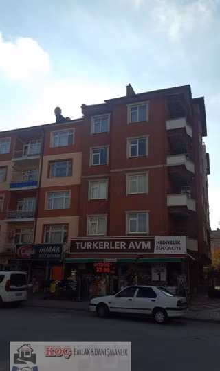 Sait Koç'tan Satılık Selçuklu Fatih Mh.de Daire