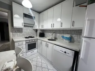 🏡sakarya Mahallesi🏡 ✅3+1 M2 120 5 Katlının 1 Katı ❇️ Özelikli Köşe Daire Arakat