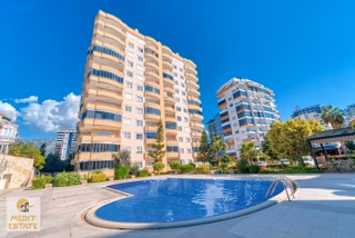 Mahmutlar Mah. Üçgen Park Civarı Eşyalı 2+1 Daire