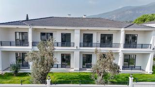 Mahmut İşler'den Güre'de Müstakil Tadında Satılık 2+1 Lüks Daire