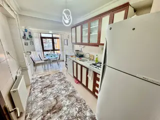 Atapark Mahallesi'nde Cadde Üzeri Manzaralı 3+1 Daire!