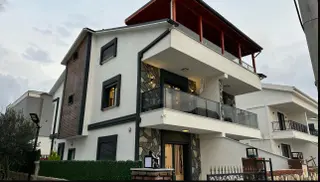 Didim Merkezde 4+1 Otoparklı Sıfır Villa