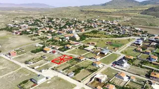 Sahibinden Köşe Başı, İki Tarafı Yol İmarlı Arsa
