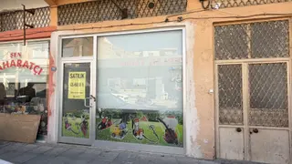 Türe Gayrimenkulden Silifke Çarşı Merkezde Satılık Dükkan Cadde Üstünde