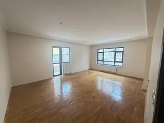 Atanora Vadi'den Kabil Cad Pareleli Ara Katta 3+1 145 M Asansörlü Daire