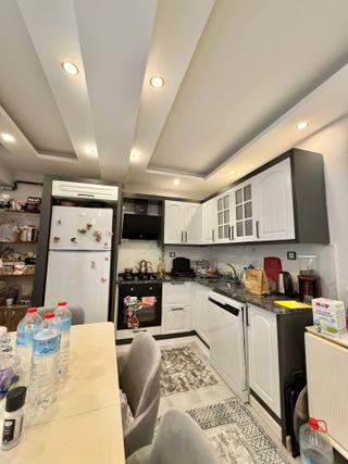 🏡yeni Mahalle Mahallesi 2+1 800m2 5 Katlınınzemin Katı Sıfır Full Balkon Ve 30 M2 Bahçeli