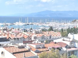 Full Yat Liman Manzaralı Kuşadası Marina Sahile 200metre 2+1 Eşyalı Daire