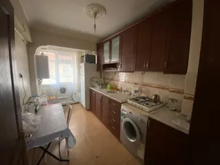 Cadde Üzeri 1. Katta 3+1 Yılın Son Fırsat Dairesi!!!!