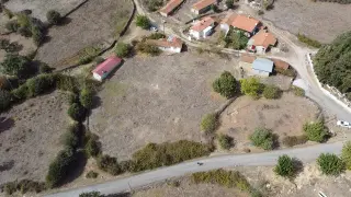 Balnovadan Balya Çakallarda Elektrik Su Aboneliği Olan Arsa Satı