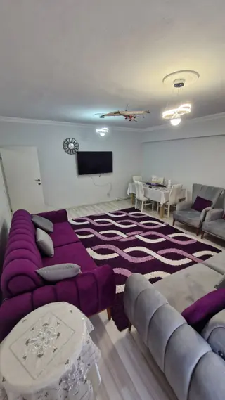 Arkadaş Emlaktan Lozan Evleri Civarında 2.kat 3+1 Satılık Daire 2.900.000 Tl