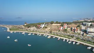 Ayvalık Ta Satılık 2000 Metre Kare Konut-turizm İmarlı Arsa.