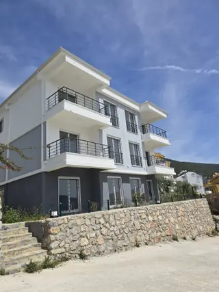 Didim Akbükte Full Deniz Manzaralı Sıfır 2+1 Daire