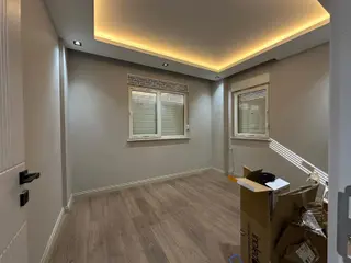 V.karşıyakada Sıfır Yüksek Giriş 1+1 İskanlı Mükemmel Konum Daire