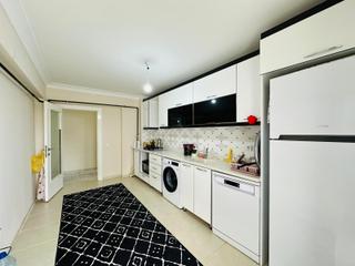 Feridunçelik'te Asansörlü Full Yapılı 3+1 Ara Katta Satılık Daire !! Feridunçelik'te Asansörlü Full Yapılı 3+1 Ara Katta Satılık Daire !!