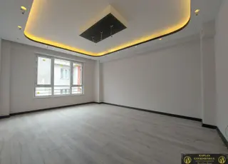 Kaplan Gayrimenkul’den Emek Mah. Ertaş Cd Ve Dilek Cd Yakını 2+0 67 M² Satılık Daire