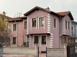Buhara Mahallesinde Müstakil Dubleks 3+1 Bahçeli Daire Villa Tarzında