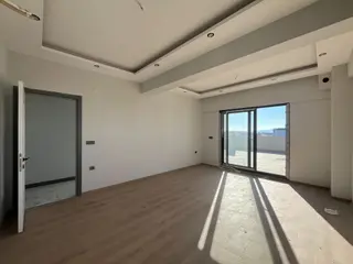 Anadolu Caddesi Ve Hst. Yakını Ara Kat Teraslı Satılık Daire