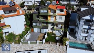 Marmaris Beldibinde Satılık Deniz Manzaralı 5+1 Villa