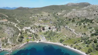 Joker: Bozburun Ayağacı Bükü Denize 300 Metre Yakınlıkta Yıkık Ev Ve Tarlası