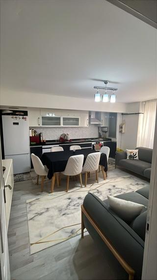 Acill Buca İşçievleri Yiğitler Mah.de 2+1 75m2 Dgazlı A.mutfak Satılık Daire Acill Buca İşçievleri Yiğitler Mah.de 2+1 75m2 Dgazlı A.mutfak Satılık Daire