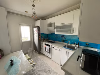 Kuşcağız Mahallesi'nde Teras Balkonlu Katta Full Yapılı 3+1 Daire!